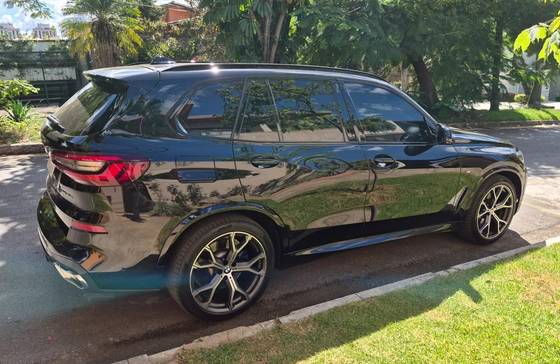 BMW X5 3.0 I6 TURBO HÍBRIDO XDRIVE45E M SPORT AUTOMÁTICO BMW X5 3.0 I6 TURBO HÍBRIDO XDRIVE45E M SPORT AUTOMÁTICO